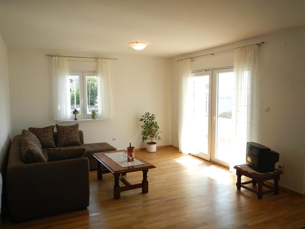 Stella Mare Apartments Podstrana Phòng bức ảnh