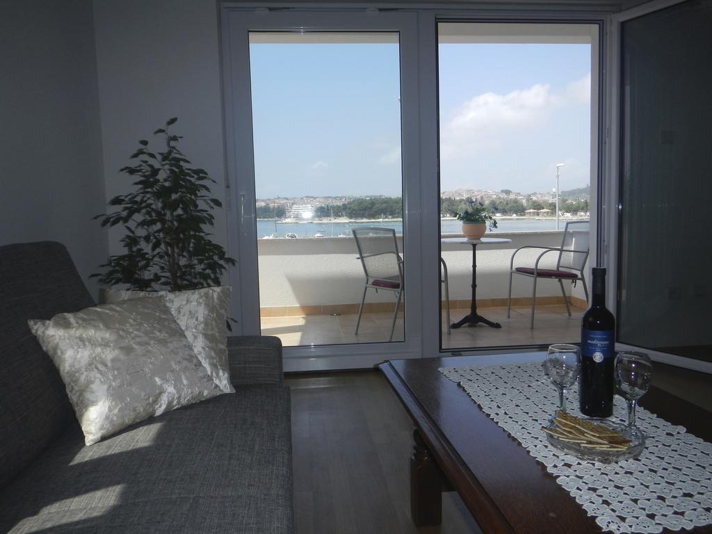 Stella Mare Apartments Podstrana Phòng bức ảnh