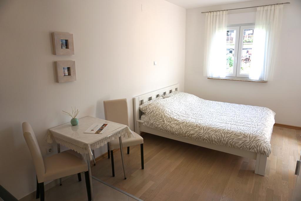 Stella Mare Apartments Podstrana Phòng bức ảnh