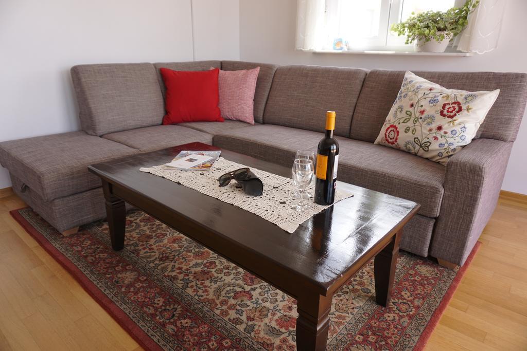 Stella Mare Apartments Podstrana Ngoại thất bức ảnh