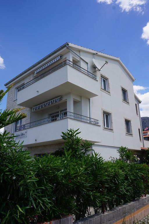 Stella Mare Apartments Podstrana Ngoại thất bức ảnh
